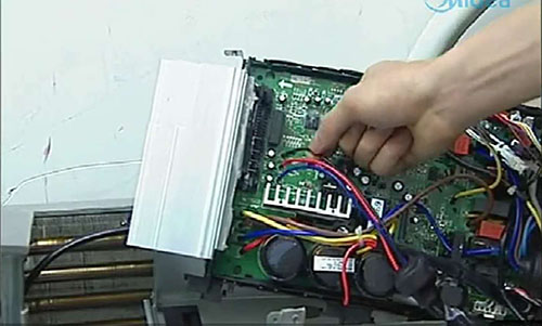 德江美的空调电话是多少